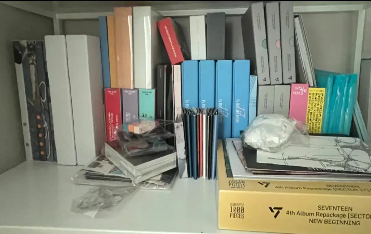 Quick sale// Seventeen goods bulk wts