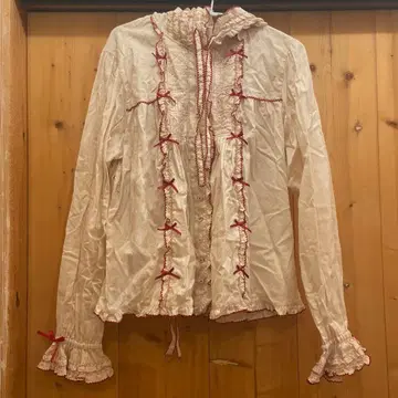 핑크하우스 산타 후드 달린 로운 블라우스 아이보리