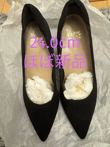 REZOY 블랙 펌프스