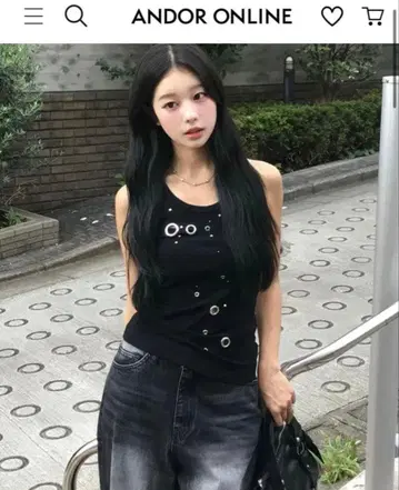 emmy 링 홀 탱크탑 블랙