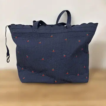 hichan x Donoban 콜라보 도노반 마더백 네이비 자수