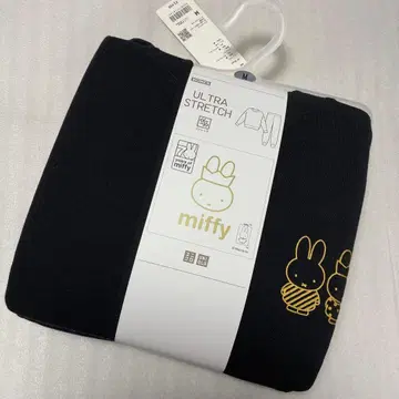 UNIQLO WOMAN 울트라 스트레치 세트 긴팔 블랙 M 사이즈