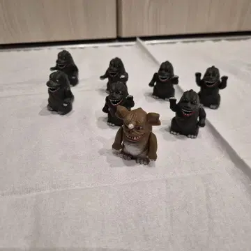 초레어 초수 고질라 바라곤 피규어 8체 세트