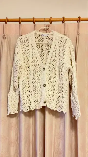 ZARA 아이보리 레이스 니트 가디건