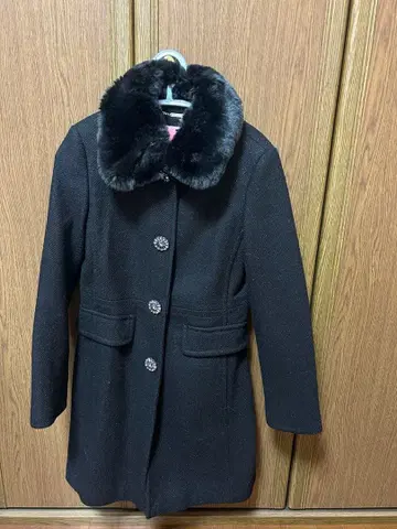 [ kate spade ] 인조 모피 칼라 벨벳 트리밍 코트