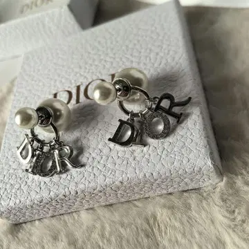 펄 TRIBALES 귀걸이 화이트