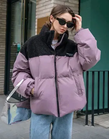 라벤더 박스 실루엣 다운 자켓