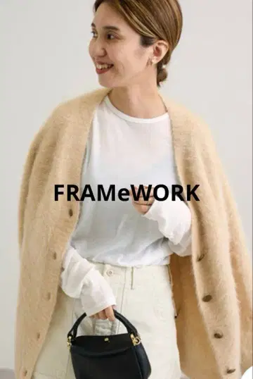 FRAMeWORK 프레임워크 코튼 플라이스 시어 크루넥 T셔츠
