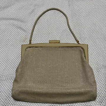 GLOMESH 베이지 메쉬 파티 백