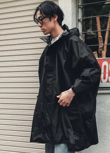 정가: 7,920엔 KiU 스탠다드 레인 판초 2ND K404