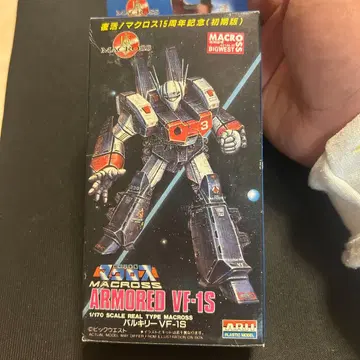 초기판 마크로스 15주년 기념