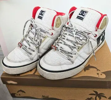 DC 하이컷 스니커즈 (중고)