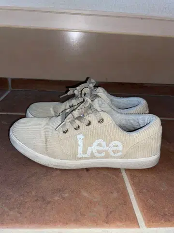 리 코듀로이 스니커즈 베이지