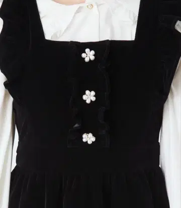 앙크루즈 플라워 펄 벨로아 오버롤 스커트