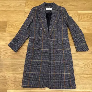 끌로에 코트 블랙 계열 체크 무늬 36