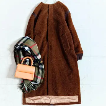 새상품급 앙피르 카멜 100% 브러쉬드 울 노카라 보아 코트