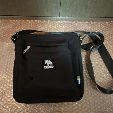 moz 블랙 숄더백 미사용 새상품