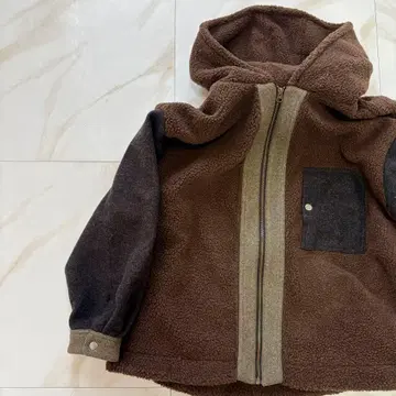 후드 부착 브라운 플리스 자켓 오버 사이즈