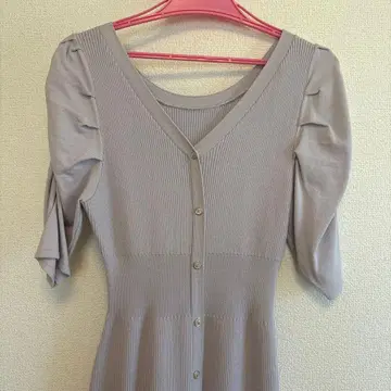 rienda 그레이 리브 퍼프 슬리브 롱 원피스