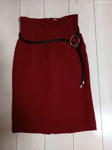 PINKY&DIANNE 와인 레드 타이트 스커트 벨트 포함 36
