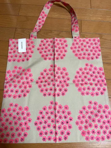 마리메꼬 푸케티 토트백