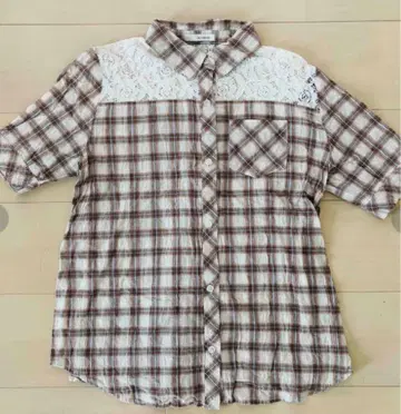 여성용 반팔 셔츠