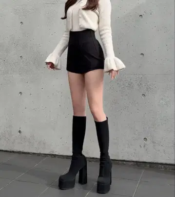 Darich 앙상블 샤기 니트탑 IVO