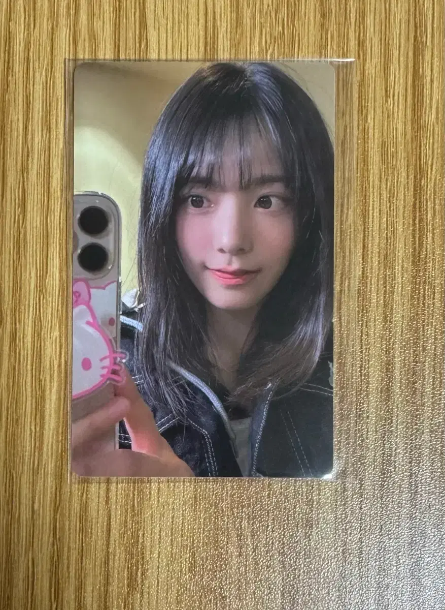 QWER Siyeon Weverse Unreleased Photocard Lucky Draw LD Pre-order Benefit Poca