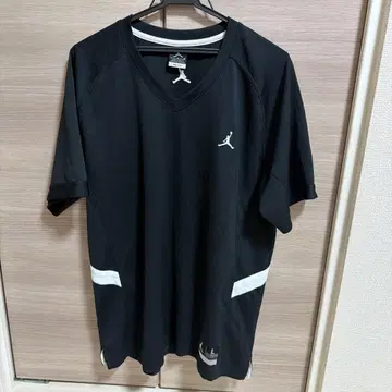 조던 드라이핏 티셔츠 L 사이즈