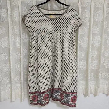 [ cuccia ] 일본제 레트로 꽃무늬 도트 원피스