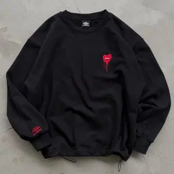 ONCILY UMBRO/ HEARTLOGO SWEAT BLACK L