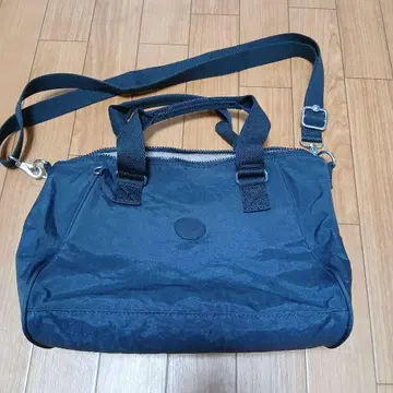 KIPLING 핸드백 ( 숄더 끈 포함 )