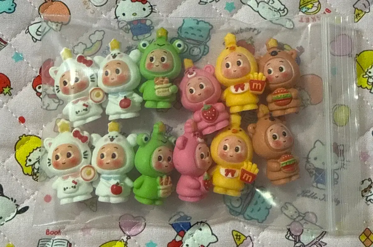 Star Voice Twinkle Mini Figures 12 Types