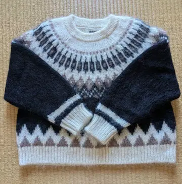 BATONER 모헤어 니트