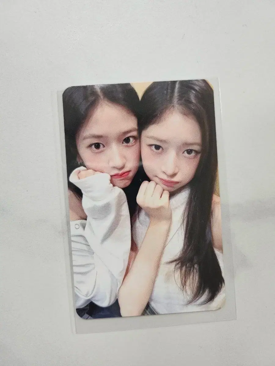 Ive An Yujin Lay Secret Makestar Lucky Draw Lips Bite Unit Photocard