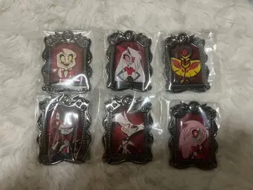 해즈빈 호텔 POP UP SHOP 액자 스탠드