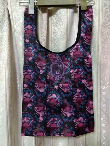 [ 새상품급 ] 안나수이 & 헬로키티 꽃무늬 에코백