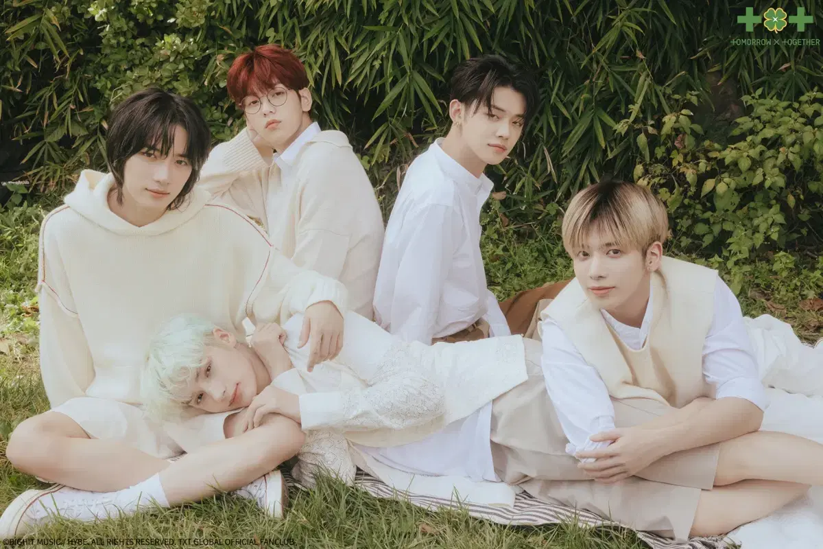 Tomorrow X Together poca bulk sell