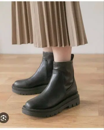 트랙 밑창 스트레치 부츠 어반 리서치 아이템즈 숏부츠