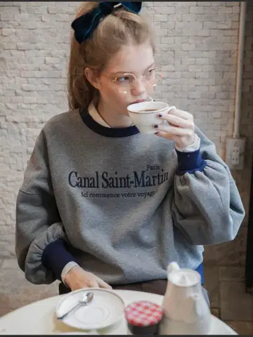 BONLECILL 속기모 오버 사이즈 프렌치 로고 자수 맨투맨 풀오버