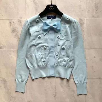 새상품급 2024년 엠즈 그레이시 리본 꽃 펄 가디건 38