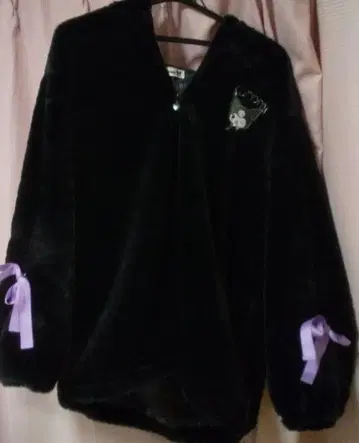 쿠로미 후드 귀 후드 부착 블랙 실키 퍼 블루종 점퍼 코트 4L