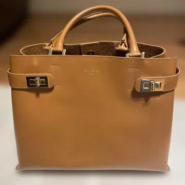 CAMELIA ROMA 까멜리아 카멜 가죽 토트백