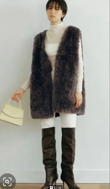 새상품급 GALLARDAGALANTE 개럴개런트 볼륨 퍼 베스트