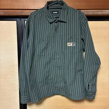 XLARGE 스트라이프 셔츠