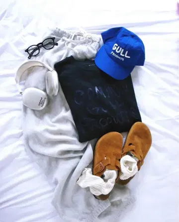 COMMON GULL PRODUCTS HEP 한정판 맨투맨 블랙