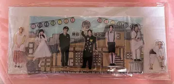 WEST. 아크릴 스탠드 중간 ver.