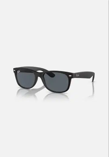 Ray-Ban 레이밴 NEW WAYFARER CLASSIC 매트 블랙