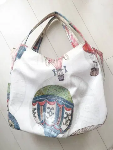 새상품급 Think bee 싱크비 파로네 백