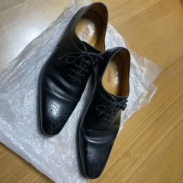 MAGNANNI 블랙 드레스 슈즈